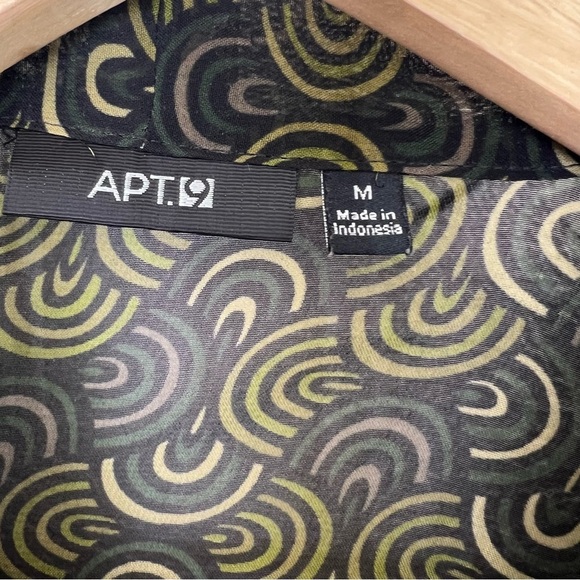 5/$25 Apt 9 sheer blouse size medium - Picture 2 of 4